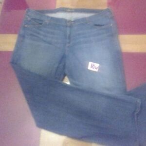 The Diva 18 Jeans straight leg